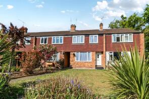 39, Heath Drive, Brookwood, Woking GU24 0HQ