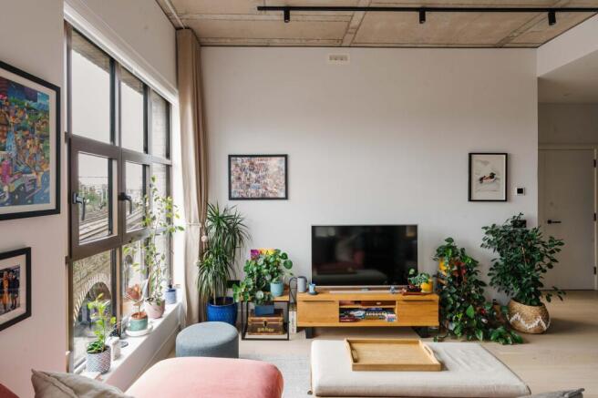Empress Apartments E2