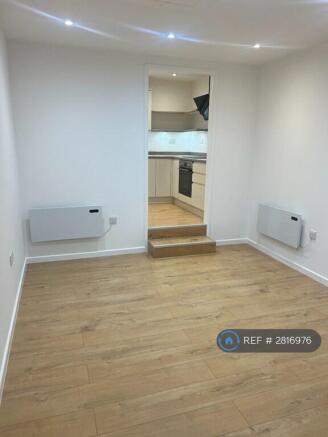 Lounge / Kitchen
