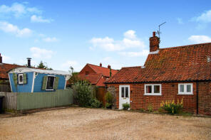 30, Holt Road, Holt NR25 7AS