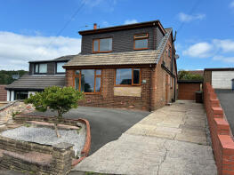 5, Elm Grove, Oldham OL4 4LL