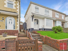 41, Lydford Avenue, St Thomas, Swansea SA1 8DX