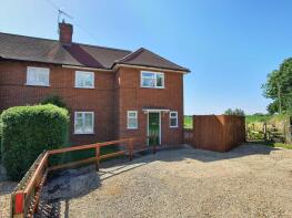 16, Bicester Road, Buckingham MK18 4EH
