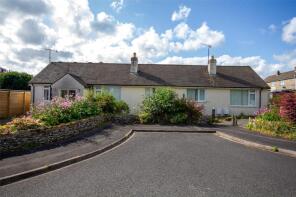 15 17, Vicarage Road, Kendal LA8 8PY