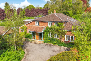 Meadow House, Hunton Lane, Winchester SO21 3PS