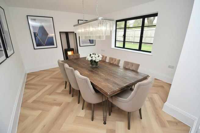 Dining Room.jpg