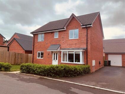 Burnish Grove, Cannington, Bridgwater