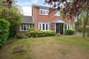 4, Woodstock Close, Cranleigh GU6 7LD