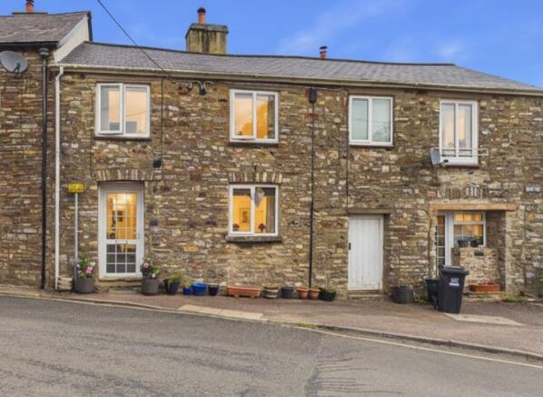 EWEMOVE TIVERTON - 2A HIGH STREET BAMPTON