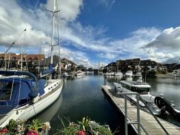 40, Endeavour Way, Hythe Marina Village, Southampton SO45 6DX