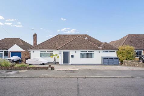 Wheatley Way, Chalfont St Peter, Gerrards Cross, SL9