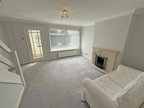 Living room A2.jpg