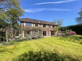 Tanglin, Willow Close, Hill Brow, Liss GU33 7QE