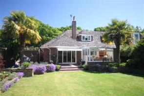 2, Greywell, Christchurch BH23 6AJ