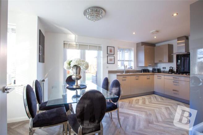 Kitchen/Dining Room