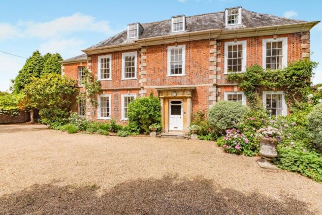 Court Hill House