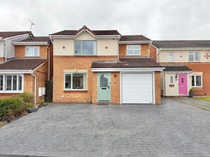 St. Kilda Close, Stanney Oaks
