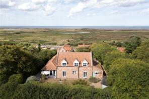 Manor House, Coast Road, Holt NR25 7XG