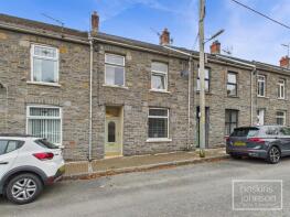 6, Other Street, Ynys-y-bwl, Pontypridd CF37 3LN