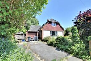 Westlands, School Road, Nomansland SP5 2BY