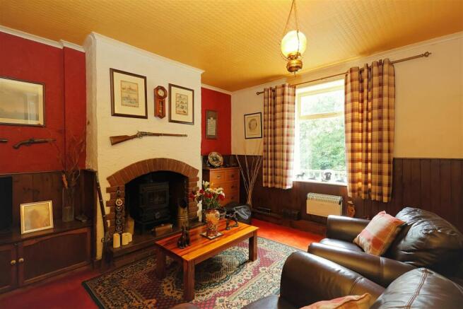SITTING ROOM
