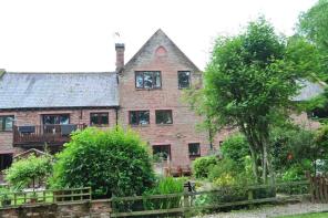 4, The Courtyard, Staffield CA10 1EU