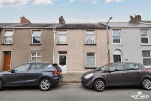 15, Lewis Street, Pembroke Dock SA72 6DD