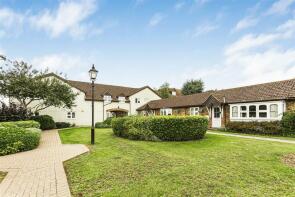 4, River Court, Unadopted Roads Around Herts Training School, Crouchfields, Ware SG12 0QY