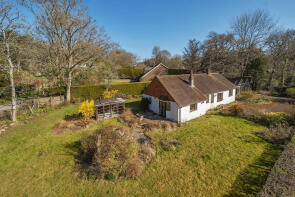 Cottonwood Cottage, Lickfolds Road, Rowledge, Farnham GU10 4ER