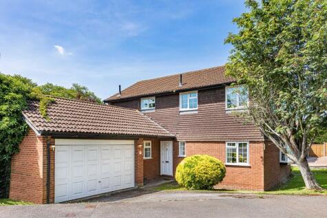 Woodlands, Brookmans Park , AL9