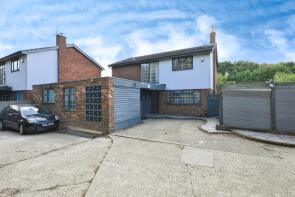 Mellowbrook, Nazeing Road, Waltham Abbey EN9 2HU