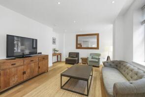Flat 5, 11 12, Lovat Lane, London EC3R 8DW