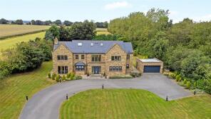 Chevet House, Lodge Lane, Newmillerdam, Wakefield WF2 6PX