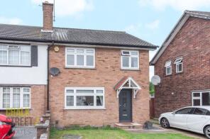 19, Durham Avenue, Romford RM2 6JJ