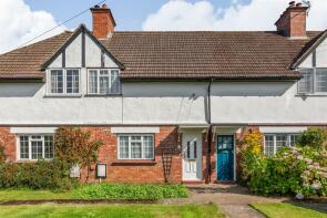4, Welcome Cottages, Slines Oak Road, Woldingham CR3 7EB
