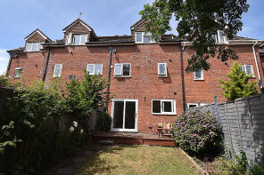 6, Falkland Close, Exeter EX4 5EZ