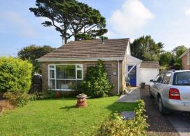 23, Hillhead Park, Brixham TQ5 0HG