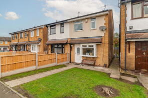 9, Lock Close, Heywood OL10 2JS