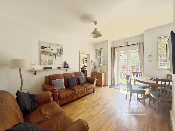 Living/Dining Room
