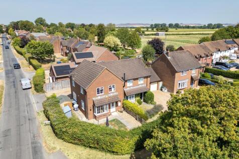 Small Street, Chirton, SN10