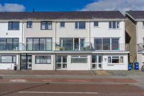 11, Min Y Mãr, Victoria Parade, Pwllheli LL53 5AN