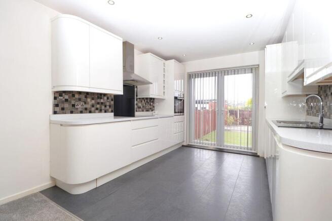 Open Plan Kitchen, Dining, Living Room