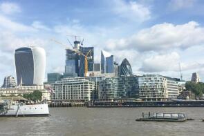Flat 26, 1 Sugar Quay, Water Lane, London EC3R 6AL