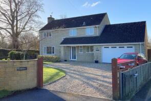 Combe Barton, Weston Street, Gillingham SP8 5HG