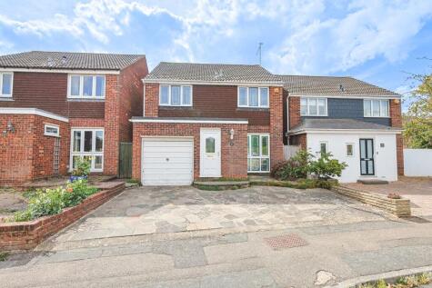 Oakdene, Cheshunt, EN8