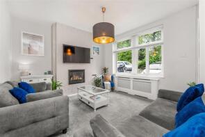 14, St Annes Crescent, Edgeside, Rossendale BB4 9TL
