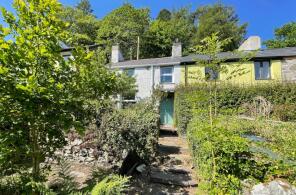 3, Bryn Hyfryd Terrace, Road From Erw Fair To Uwchlaw'r Ffynnon, Caernarfon LL55 4DU
