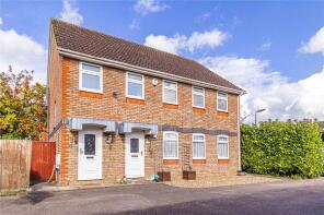 2, Coral Close, Dunstable LU6 2AS