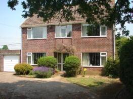 76, Lodge Road, Wimborne BH21 7DW