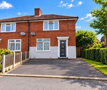 Alibon Road, Dagenham, RM10